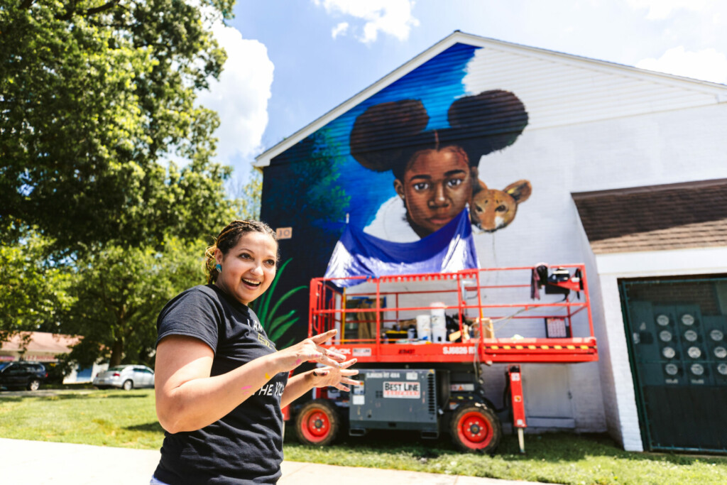 Dionn Renee paints A Gentle Power